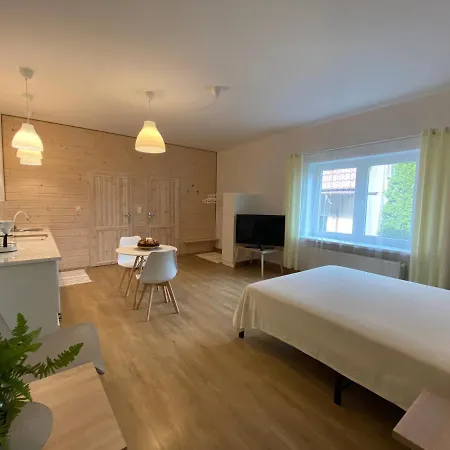 Mily Apartament Ustrzyki Dolne Exterior foto